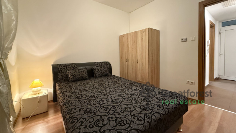 Debrecen, City Center, flat  