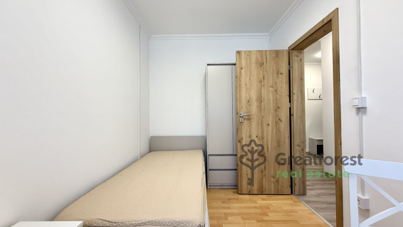 Debrecen, City Center, block of flats  