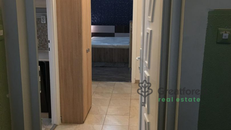 Debrecen, Close To Plaza, flat  