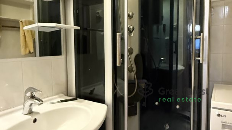 Debrecen, Close To Main Campus Agricult. Unversity, block of flats  