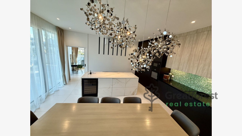 Debrecen, City Center, flat  