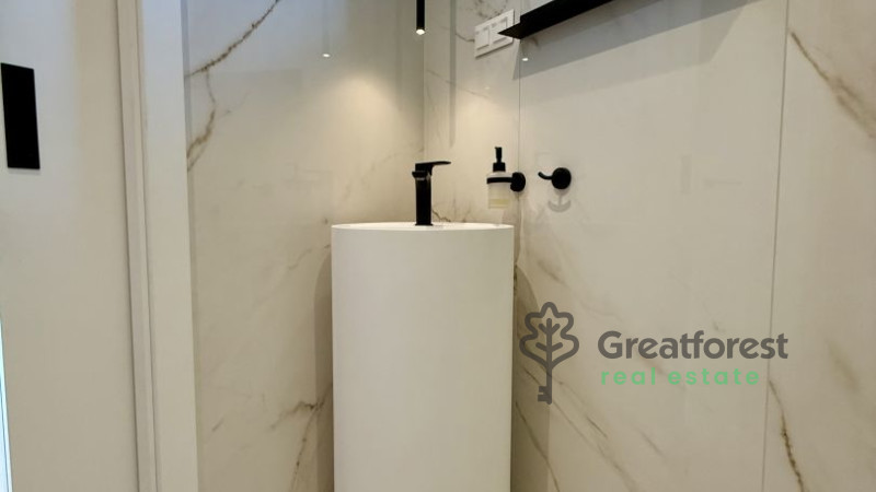 Debrecen, City Center, flat  