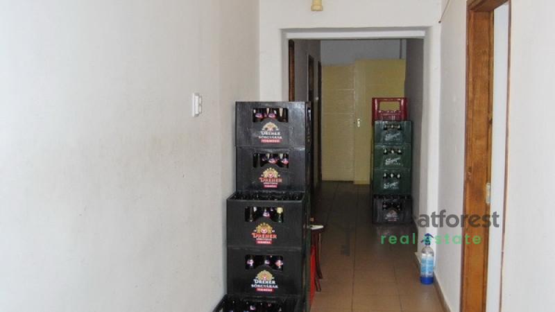 Debrecen, Kassai Campus Area, commercial premises not in shopping center  