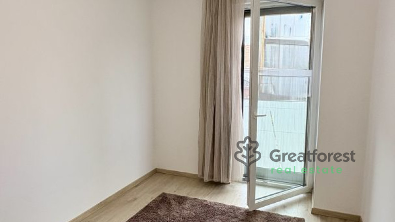 Debrecen, Close To Plaza, flat  