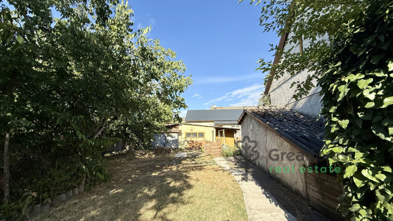 Debrecen, City North-East, family house  