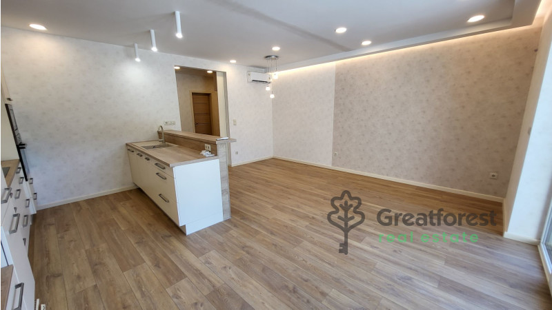 Debrecen, City Center, flat  