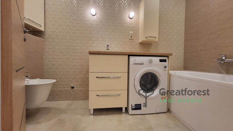 Debrecen, City Center, flat  