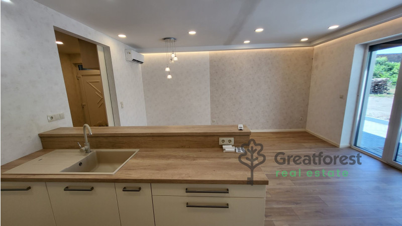 Debrecen, City Center, flat  