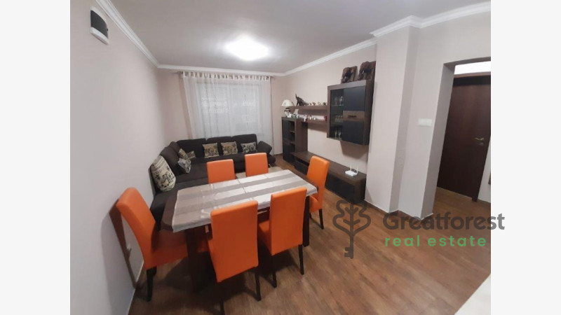 Debrecen, City East, family house  