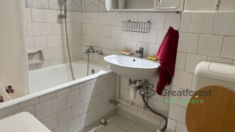 Debrecen, Ispotály, flat  