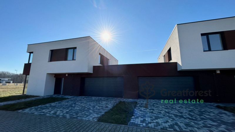 Debrecen, Pallag, family house  