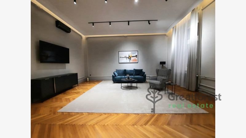 Debrecen, City Center, flat  