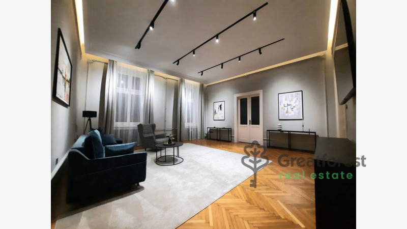Debrecen, City Center, flat  