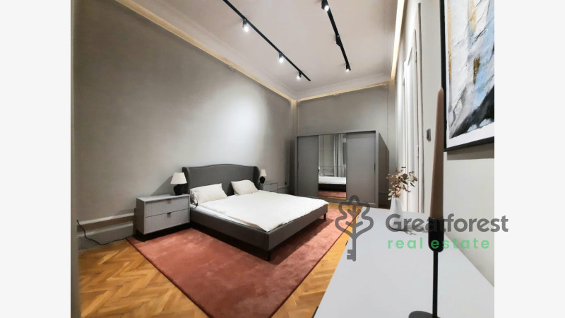 Debrecen, City Center, flat  