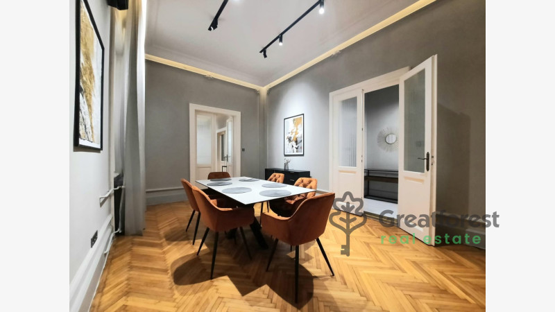 Debrecen, City Center, flat  