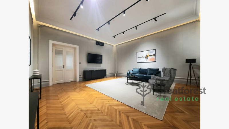 Debrecen, City Center, flat  