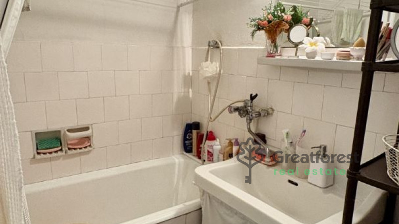 Debrecen, Close To Plaza, flat  