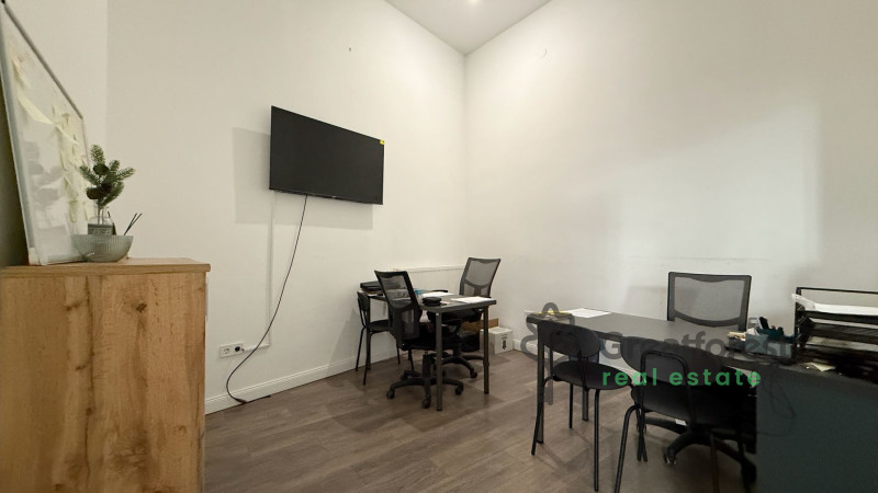 Debrecen, City Center, office not in office building  