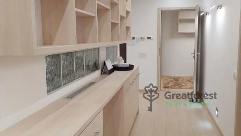 Debrecen, City Center, flat  