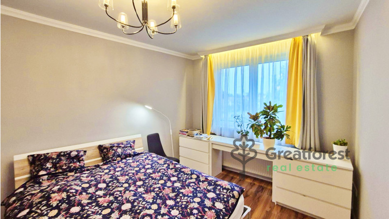 Debrecen, City Center, family house  