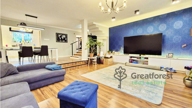 Debrecen, City Center, family house  