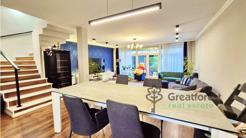 Debrecen, City Center, family house  