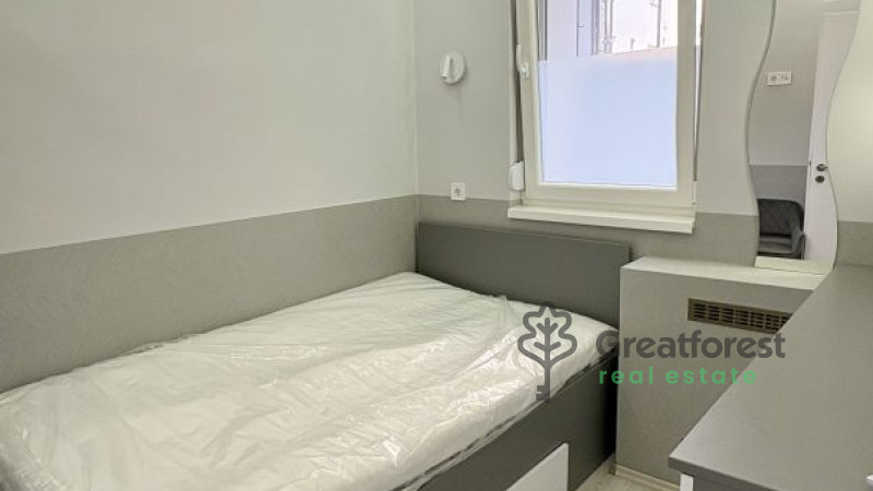 Debrecen, City Center, flat  