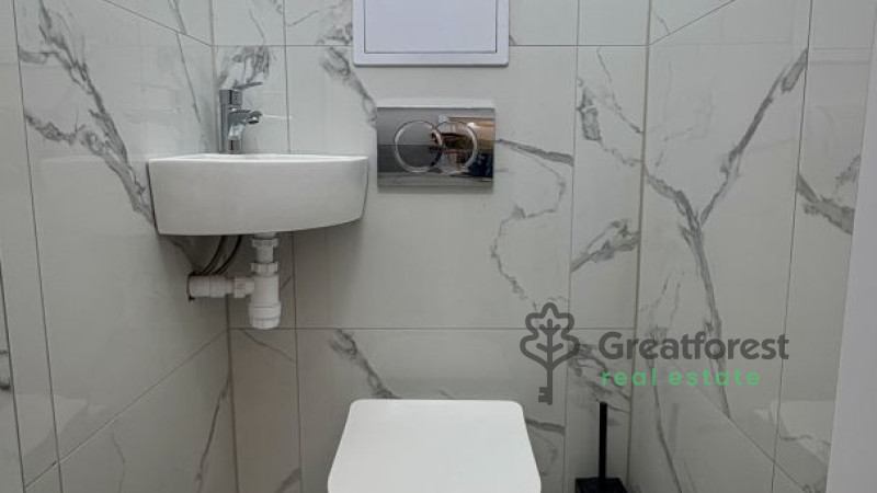 Debrecen, City Center, flat  