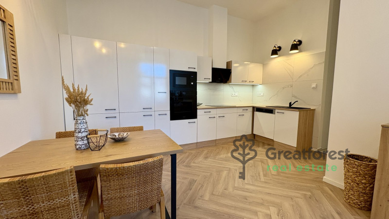 Debrecen, City Center, flat  