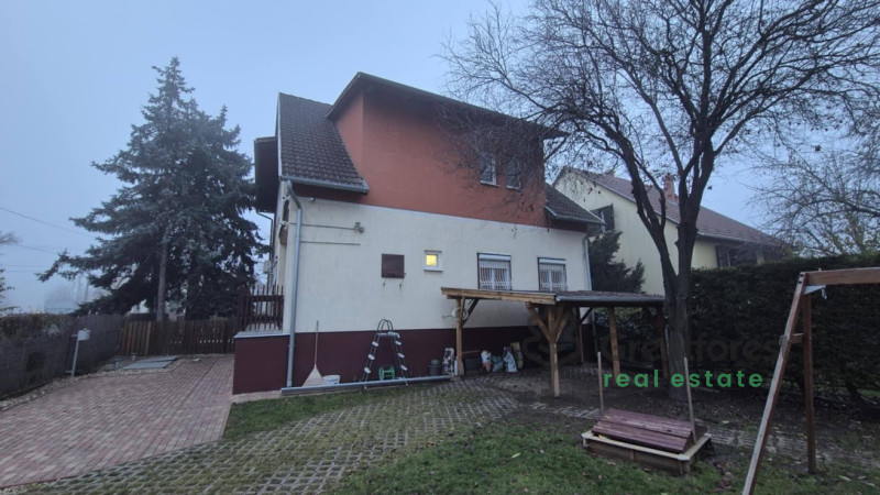 Hajdúszoboszló, family house  