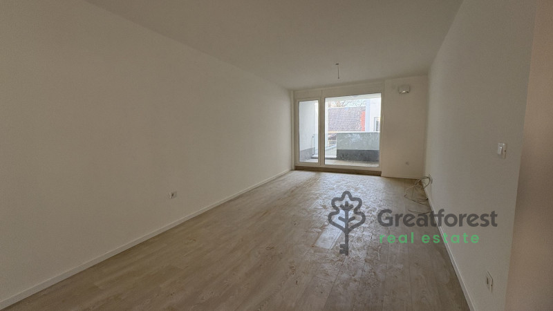 Debrecen, City Center, flat  