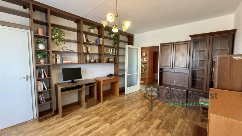 Debrecen, Close To Main Campus, block of flats  