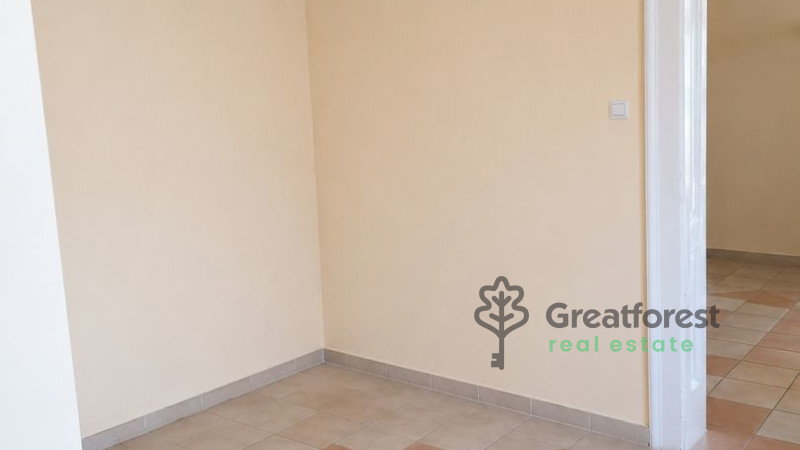 Debrecen, Kassai Campus Area, commercial premises not in shopping center  