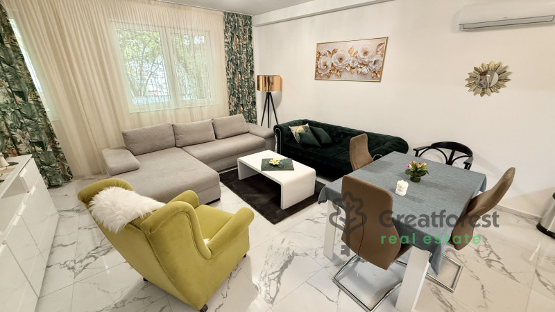 Debrecen, City Center, flat  