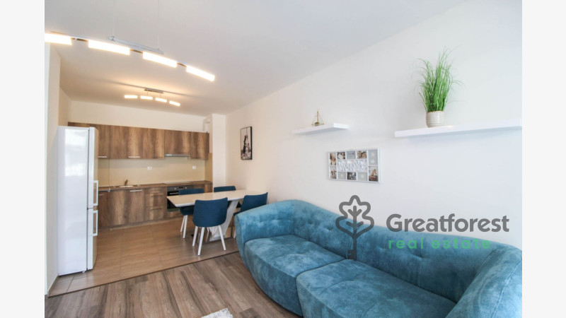 Debrecen, Close To Plaza, flat  