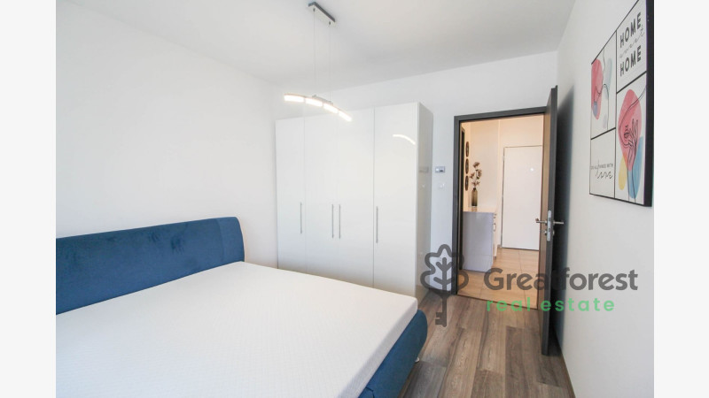 Debrecen, Close To Plaza, flat  
