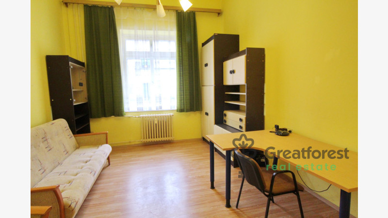 Debrecen, City Center, room  