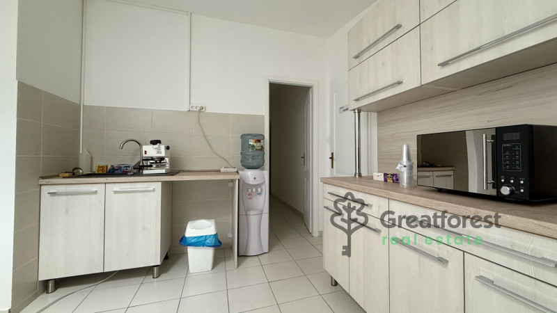 Debrecen, City South-East, office not in office building  