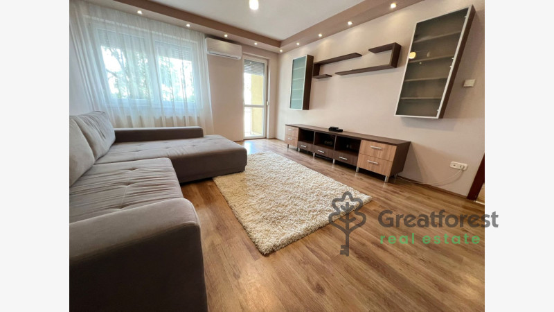 Debrecen, City Center, flat  