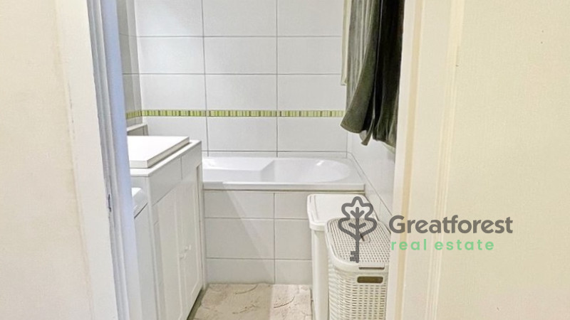 Debrecen, Close To Tesco Area, block of flats  