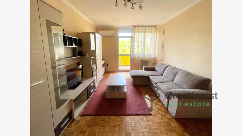Debrecen, Ispotály, flat  