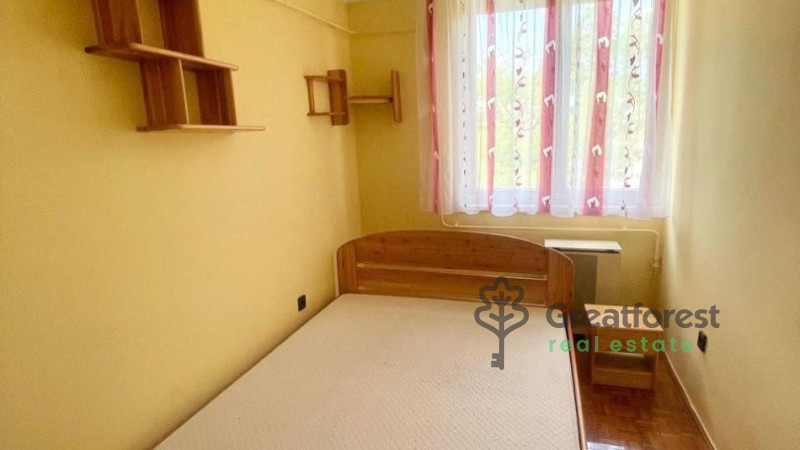 Debrecen, Ispotály, flat  