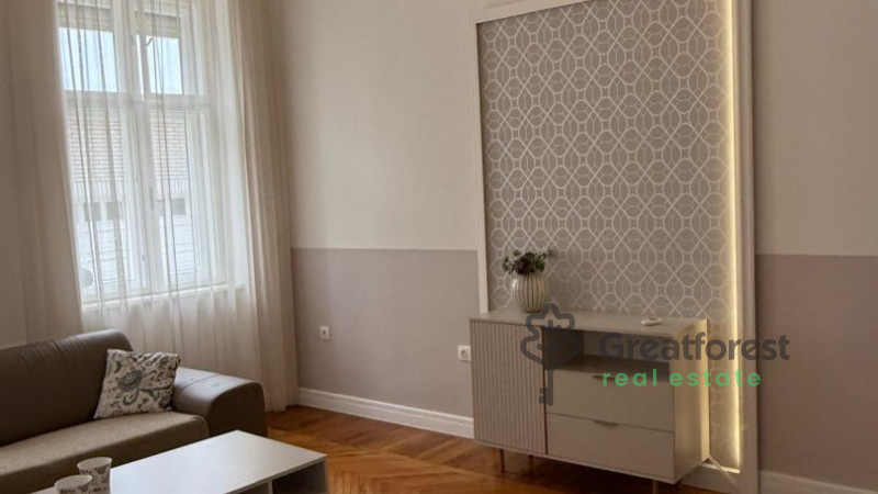 Debrecen, Close To City Center, part of a house  