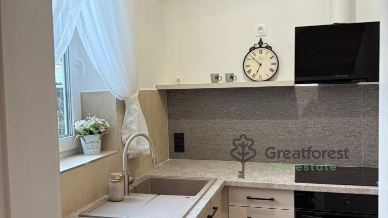 Debrecen, Close To City Center, part of a house  