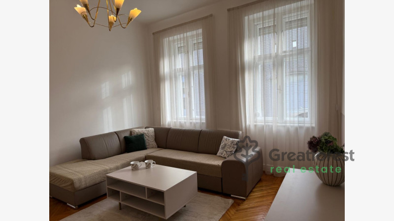 Debrecen, Close To City Center, part of a house  