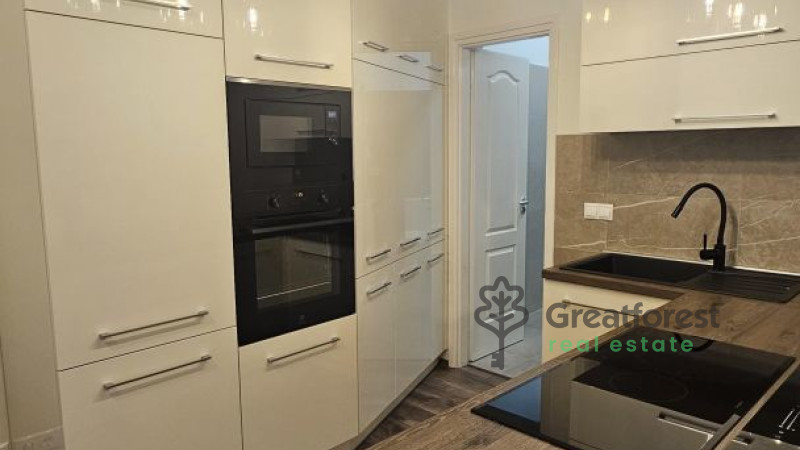 Debrecen, City Center, flat  