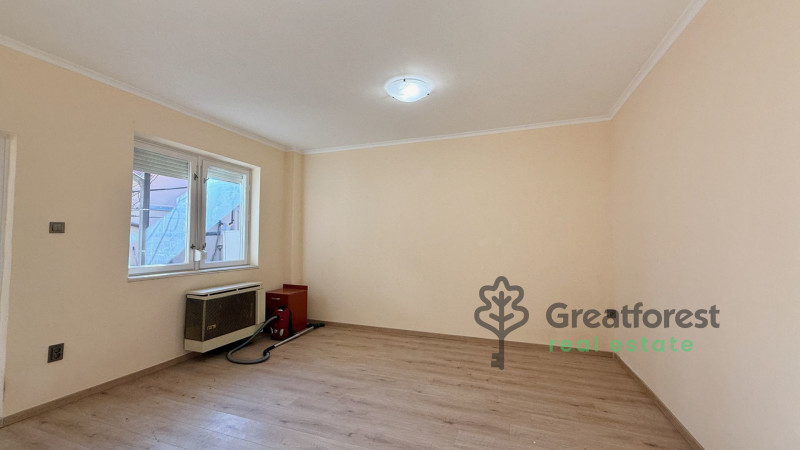 Debrecen, Close To Bem Square, part of a house  