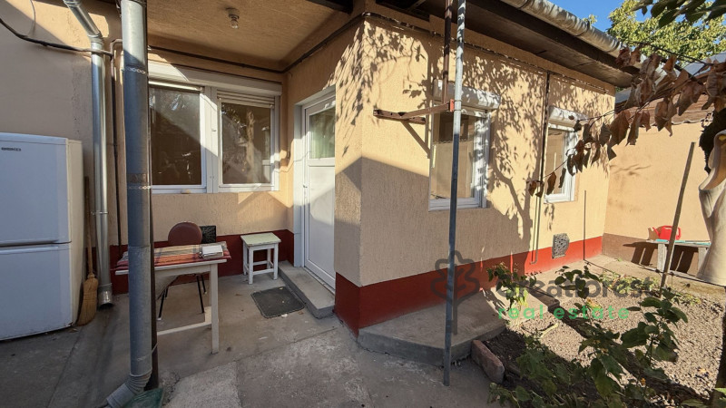 Debrecen, Close To Bem Square, part of a house  
