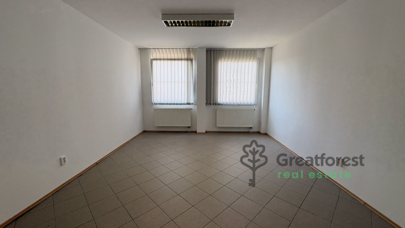 Debrecen, City Center, office in office building  