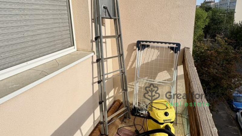 Debrecen, Close To Main Campus, flat  